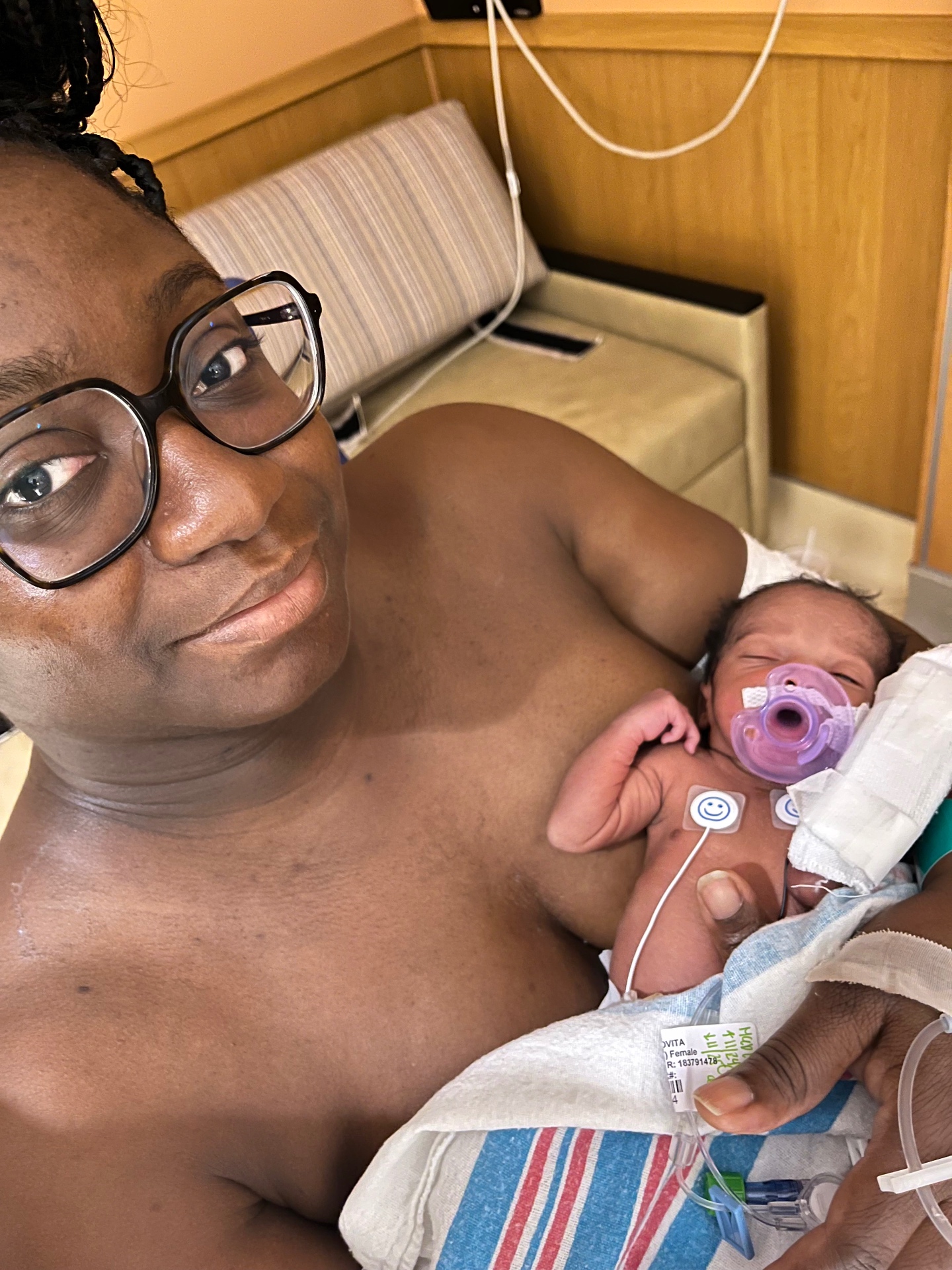 A Pampering Touch Client with newborn